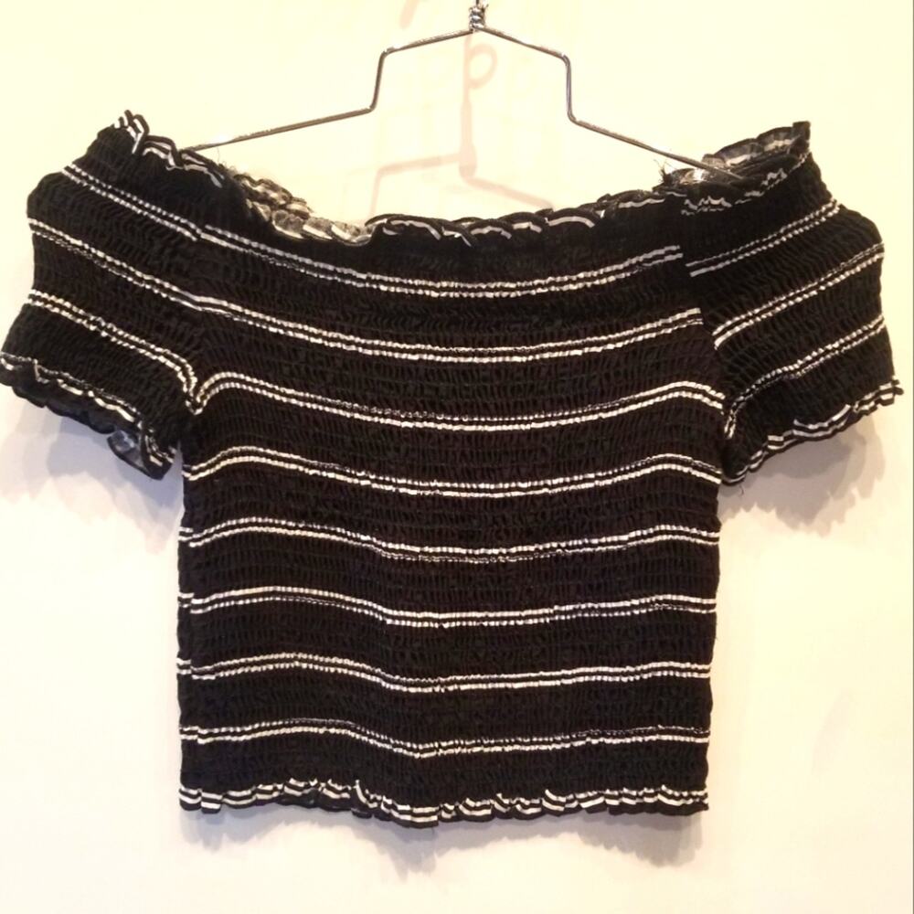 Eden‎ in Love Black & White Stretch Crop Top Size L